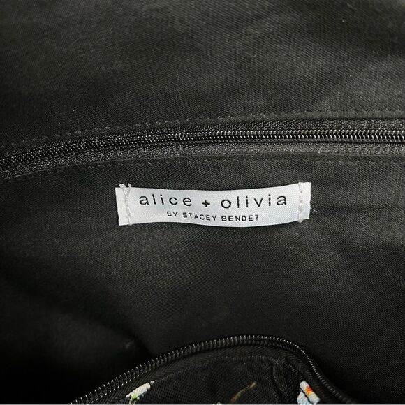 Alice + Olivia Daisy Tote Duffel Bag - Picture 5 of 14